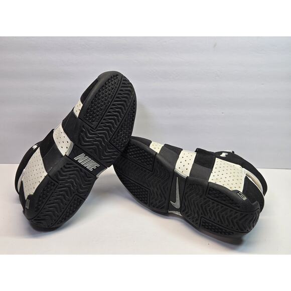 NIKE ZOOM LEBRON JAMES 20-5-5 PE PROMO SAMPLE PLAYER EXCLUSIVE SZ 5.5Y - Picture 5 of 9